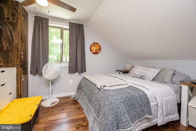 2250 Hoyes Run Rd, Mc Henry, MD 21541 - bedroom featuring vaulted ceiling, wood finished floors, and baseboards
