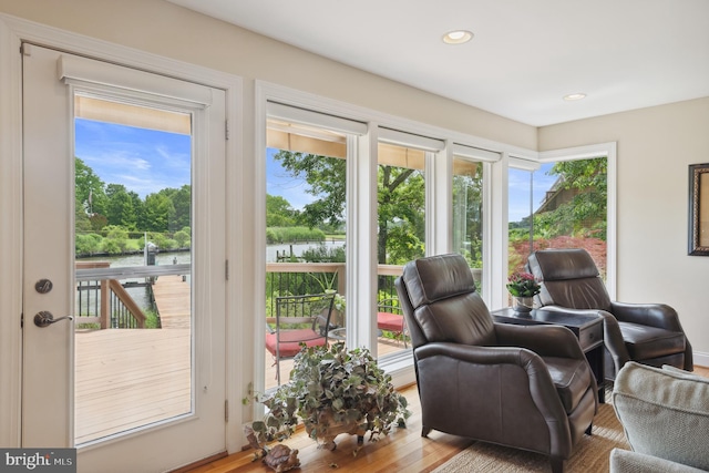 1028 Sandpiper Ln, Annapolis, MD 21403 - living room with a water view, wood finished floors, and recessed lighting