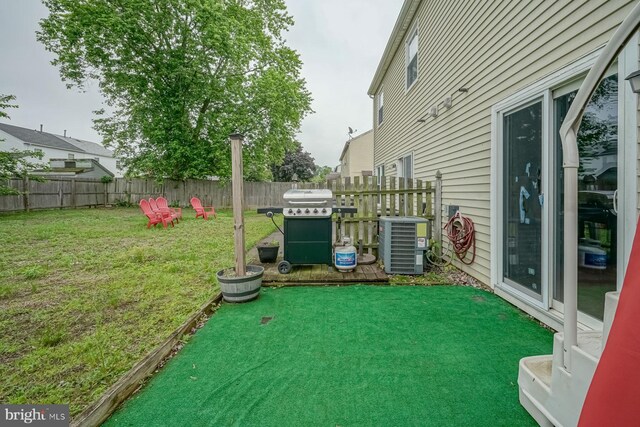 24 Cherry Grove Ln, Sicklerville, NJ 08081 - view of yard with central air condition unit
