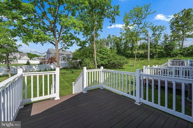 10 Hubbardton Ct, Sinking Spring, PA 19608 - deck with a yard
