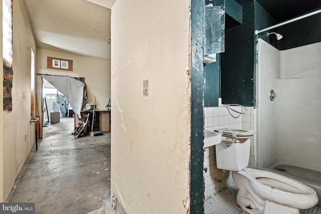 3310 E Lombard St, Baltimore, MD 21224 - full bathroom with a shower stall, toilet, and concrete flooring
