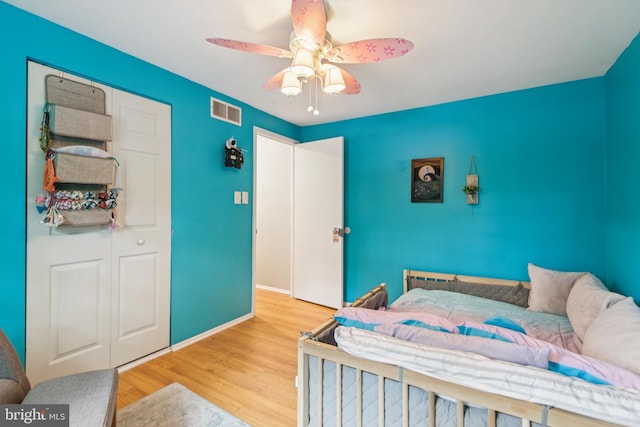 20 Hydra Ln, Sewell, NJ 08080 - bedroom with wood finished floors, baseboards, and ceiling fan