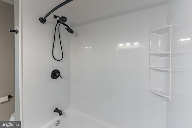 12542 Torquay Rd, Ocean City, MD 21842 - bathroom featuring bathing tub / shower combination and toilet