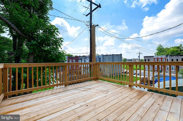 1513 N Wolfe St, Baltimore, MD 21213 - view of wooden terrace