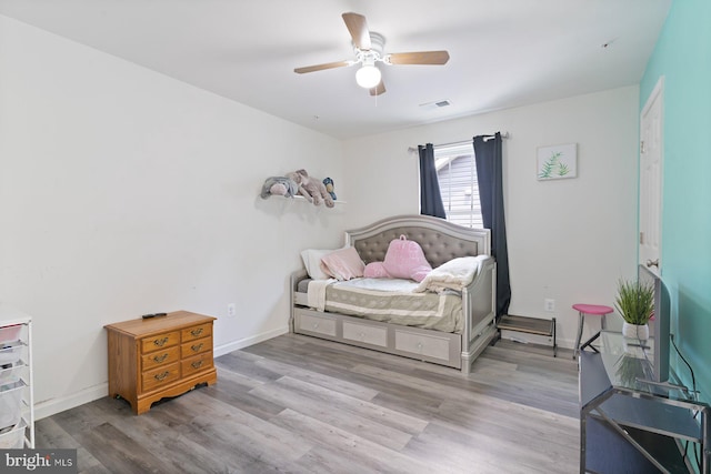 1408 Canopy Ln, Odenton, MD 21113 - bedroom featuring wood finished floors and a ceiling fan