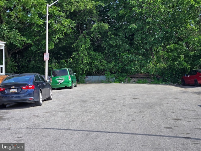 635 S Pulaski St, Baltimore, MD 21223 - view of uncovered parking lot