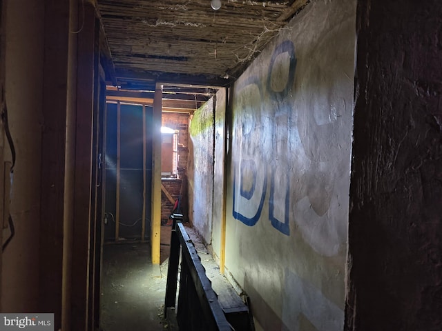635 S Pulaski St, Baltimore, MD 21223 - view of hallway