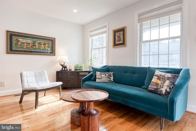 3111 Tilden Dr, Baltimore, MD 21211 - living area featuring hardwood / wood-style floors, baseboards, and recessed lighting