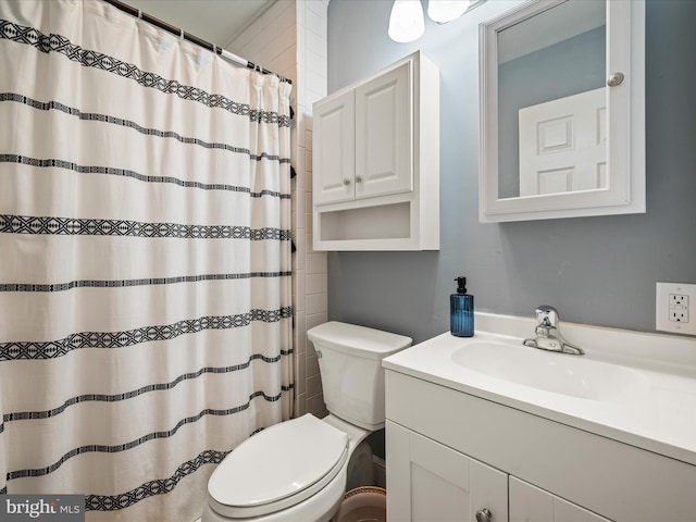 117 Washington Ave, Front Royal, VA 22630 - bathroom featuring vanity and a shower with curtain