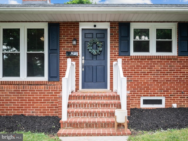 117 Washington Ave, Front Royal, VA 22630 - property entrance featuring brick siding