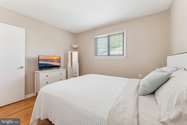 1350 Virginia Ave, Cape May, NJ 08204 - bedroom featuring light wood-type flooring
