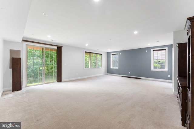22559 Windsor Locks Sq, Ashburn, VA 20148 - unfurnished room featuring baseboards, light carpet, and recessed lighting