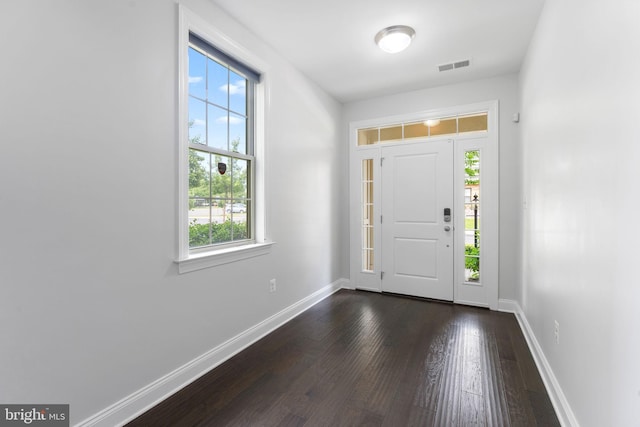 22559 Windsor Locks Sq, Ashburn, VA 20148 - entrance foyer with dark wood-type flooring and baseboards