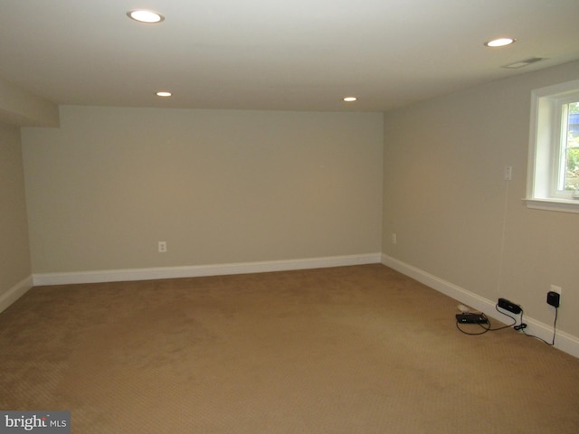 3528 14th St N, Arlington, VA 22201 - spare room featuring light colored carpet, recessed lighting, and baseboards
