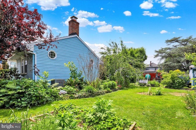 217 E Chestnut St, Cleona, PA 17042 - view of grassy yard