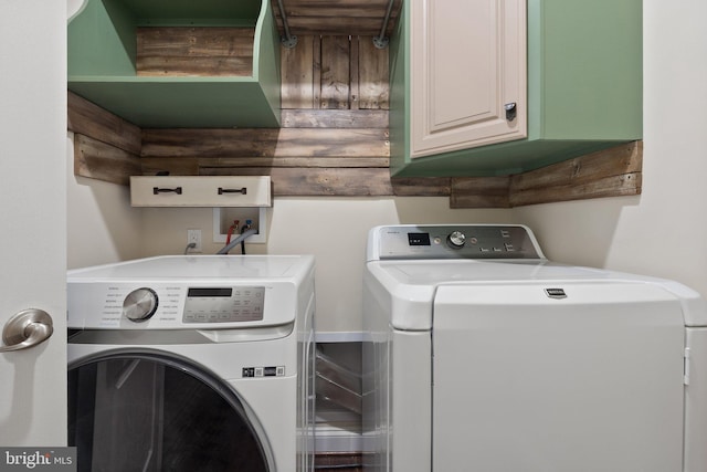 1257 N Fairfax Blvd, Ranson, WV 25438 - laundry room featuring washer and dryer and cabinet space