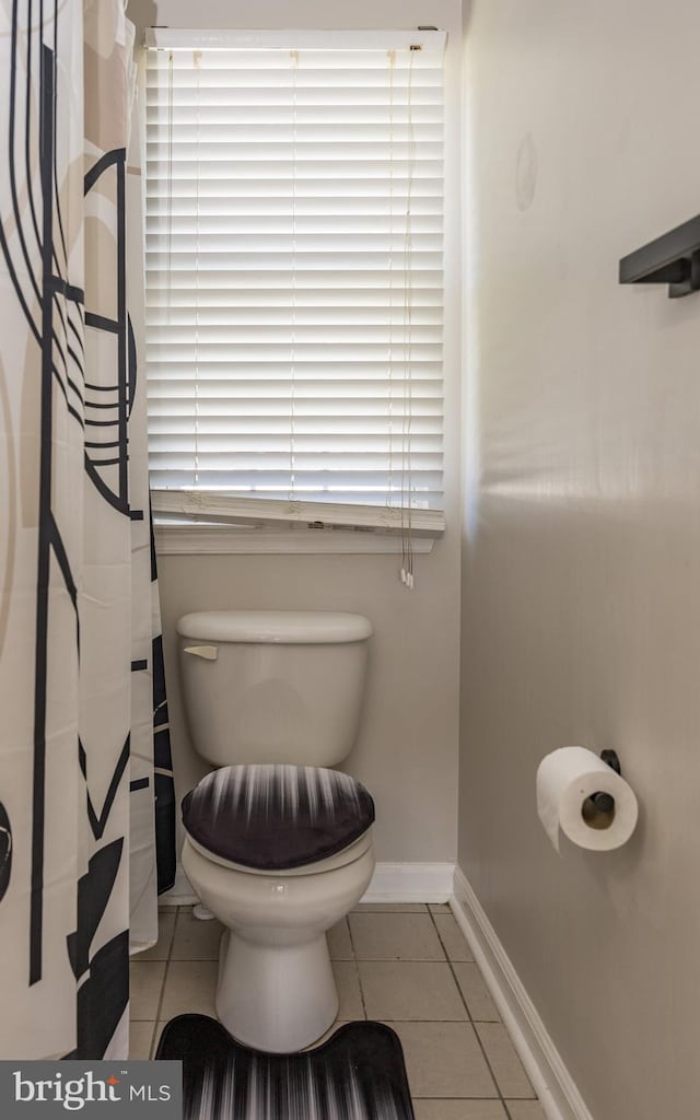 8 Bordeaux Blvd, Newark, DE 19702 - full bathroom featuring tile patterned floors and a shower with shower curtain