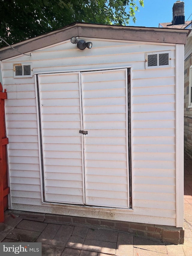 818 Warwick Rd, Baltimore, MD 21229 - view of shed