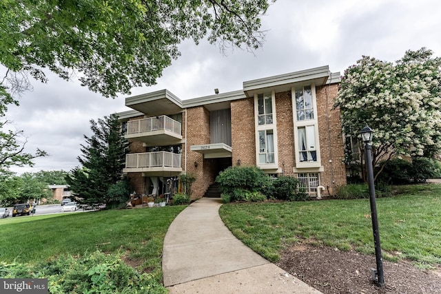 2624 Wagon Dr Unit 307, Alexandria, VA 22303 - view of building exterior