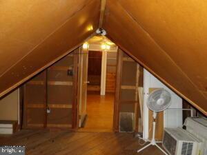 612 S Thomas St, Bedford, PA 15522 - bonus room with wood finished floors and lofted ceiling