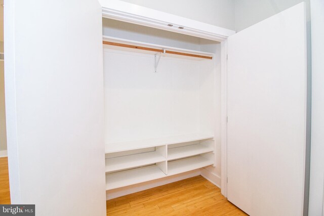 618 N American St, Philadelphia, PA 19123 - view of closet