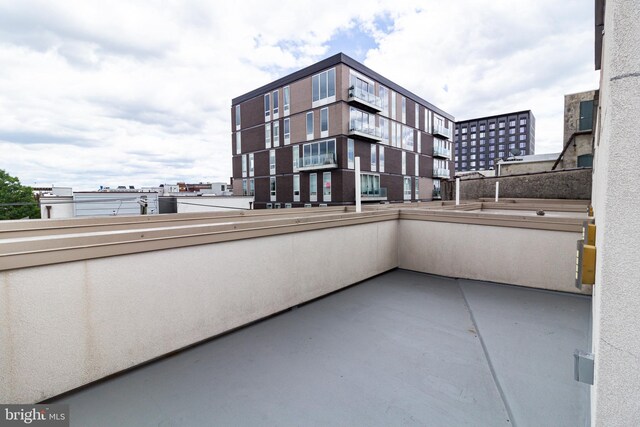 618 N American St, Philadelphia, PA 19123 - view of balcony