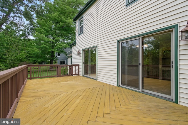 5762 Lichenbark Cir, New Market, MD 21774 - view of wooden deck