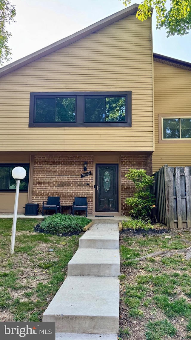 7625 Woodbine Dr, Laurel, MD 20707 - view of front of home featuring brick siding
