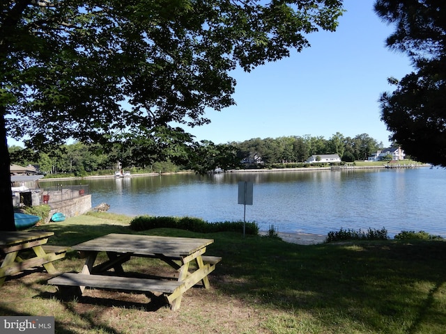 7638 Laurel Dr, Pasadena, MD 21122 - water view
