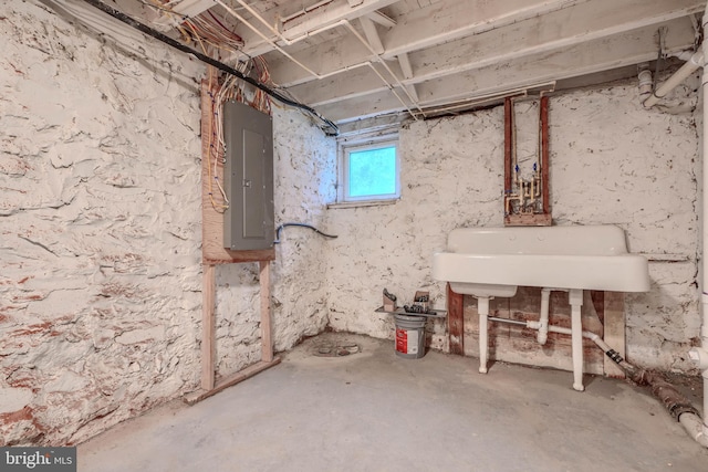 1229 N Potomac St, Baltimore, MD 21213 - below grade area with electric panel