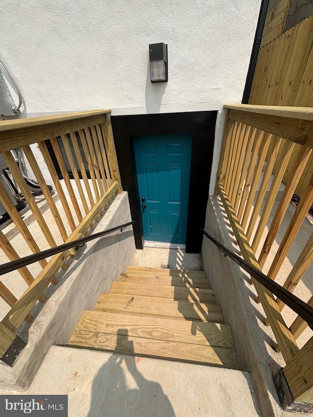 1748 N Chester St, Baltimore, MD 21213 - view of staircase