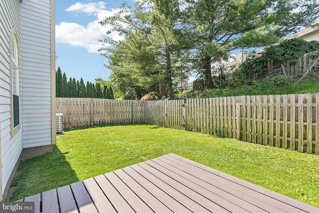 5 Locust Ln, Newtown, PA 18940 - view of wooden deck