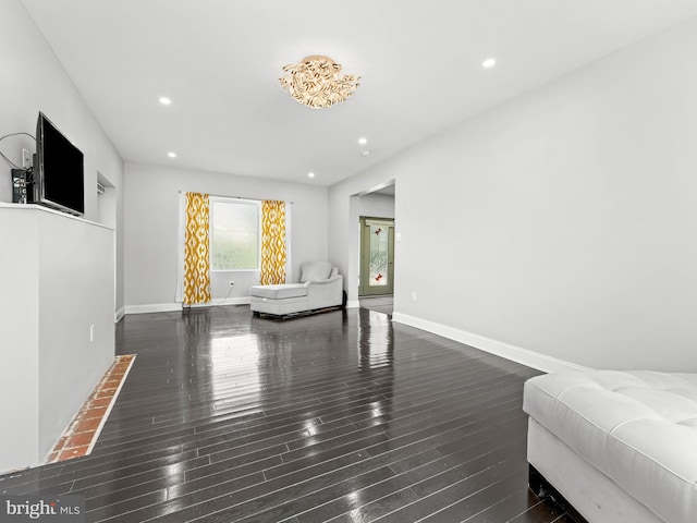 285 N Lansdowne Ave, Lansdowne, PA 19050 - living area featuring wood finished floors, recessed lighting, and baseboards