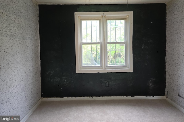 3800 Potee St, Baltimore, MD 21225 - unfurnished room featuring carpet flooring