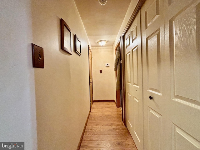 8 Vale Dr, Tabernacle Twp, NJ 08088 - corridor with light wood-style floors and baseboards