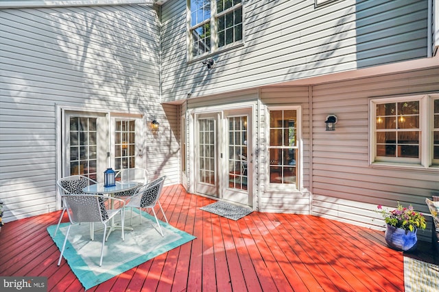 19802 Shady Brook Way, Gaithersburg, MD 20879 - wooden deck with outdoor dining space