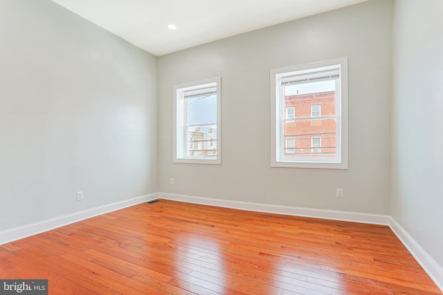 802 W Ritner St, Philadelphia, PA 19148 - empty room featuring light wood-style flooring and plenty of natural light