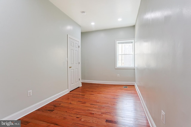 802 W Ritner St, Philadelphia, PA 19148 - unfurnished room featuring hardwood / wood-style flooring, recessed lighting, and a smoke detector