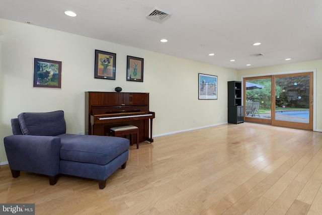 84 Cuyler Rd, Princeton, NJ 08540 - sitting room with light wood-style flooring and recessed lighting