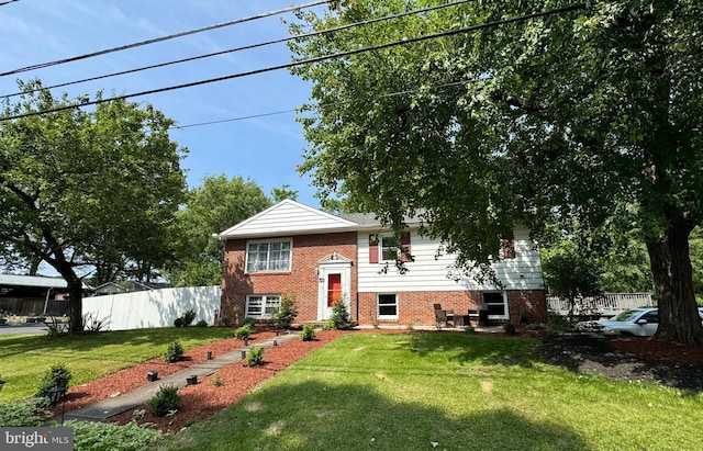 701 25th St, Huntingdon, PA 16652 - bi-level home with brick siding