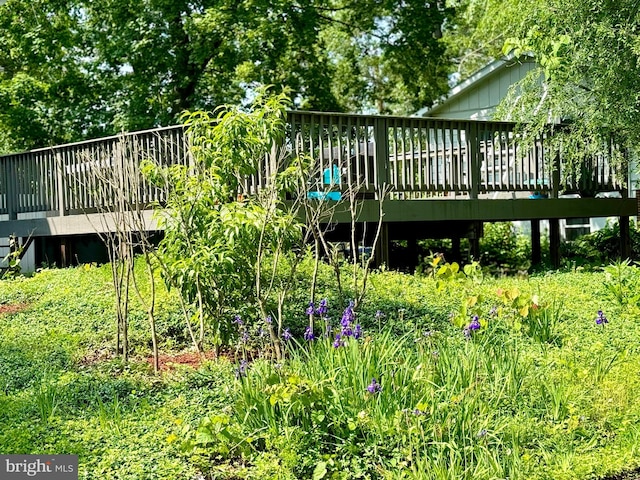 701 25th St, Huntingdon, PA 16652 - view of yard with a deck