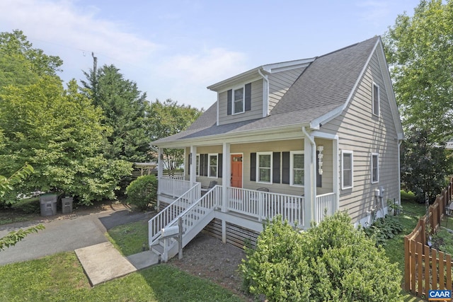 1012 Locust Ln, Charlottesville, VA 22901 - bungalow-style house with covered porch and roof with shingles
