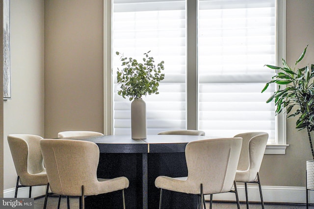 6513 Manor Ridge Ct, Falls Church, VA 22043 - dining area featuring baseboards