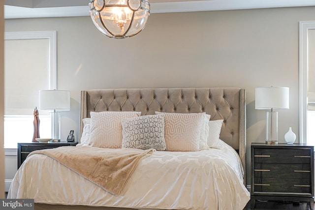 6513 Manor Ridge Ct, Falls Church, VA 22043 - bedroom with a chandelier