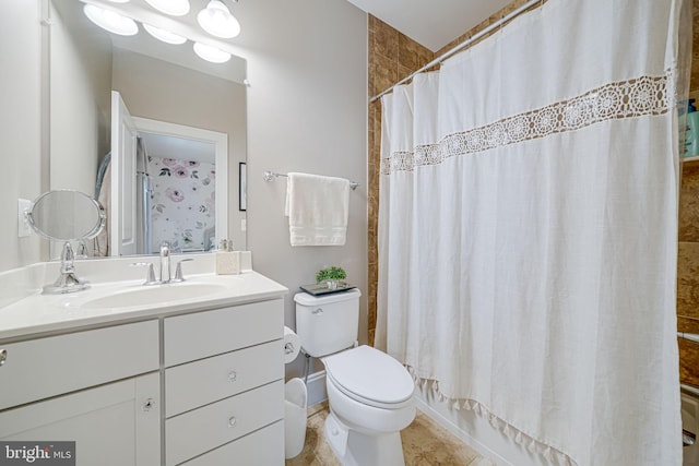 6513 Manor Ridge Ct, Falls Church, VA 22043 - full bathroom featuring vanity, toilet, and shower / bathtub combination with curtain