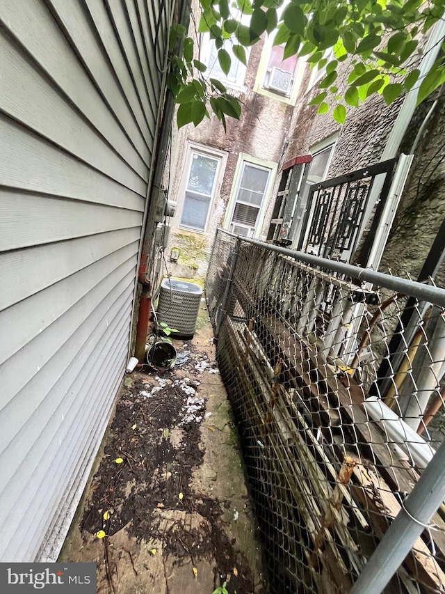 5131 Ludlow St, Philadelphia, PA 19139 - exterior space with cooling unit