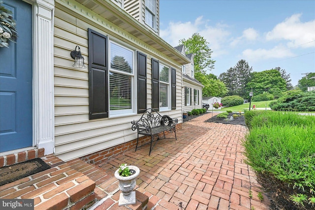 11 Thomas Cir, New Freedom, PA 17349 - view of patio / terrace