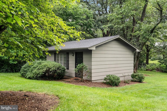 516 Merrimans Ln, Winchester, VA 22601 - view of property exterior featuring a lawn and a shingled roof
