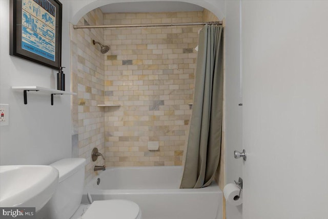 3028 Wisconsin Ave NW Unit 402, Washington, DC 20016 - full bath featuring shower / tub combo