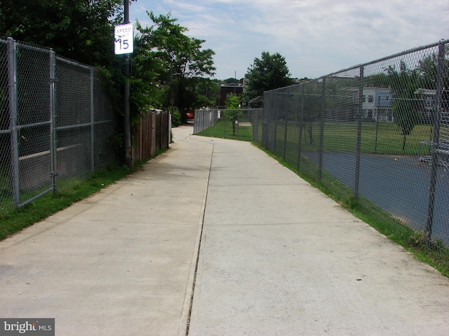 610 NE 21st St NE, Washington, DC 20002 - view of concrete road